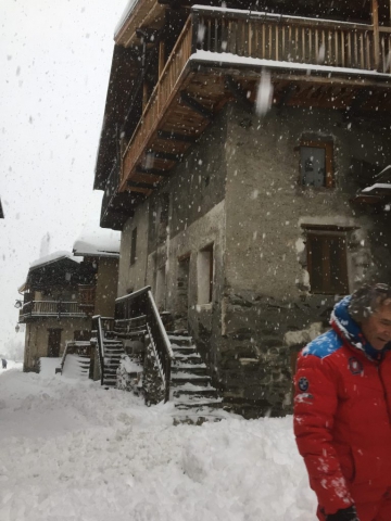 Snow in Savoie at Chalet la Source